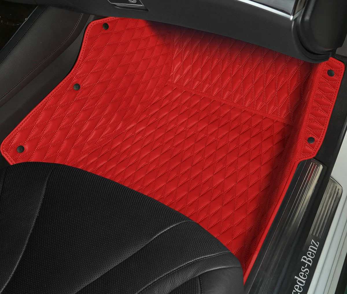 Custom Made Luxury Car Floor Mats & Seat Covers | X1Mats